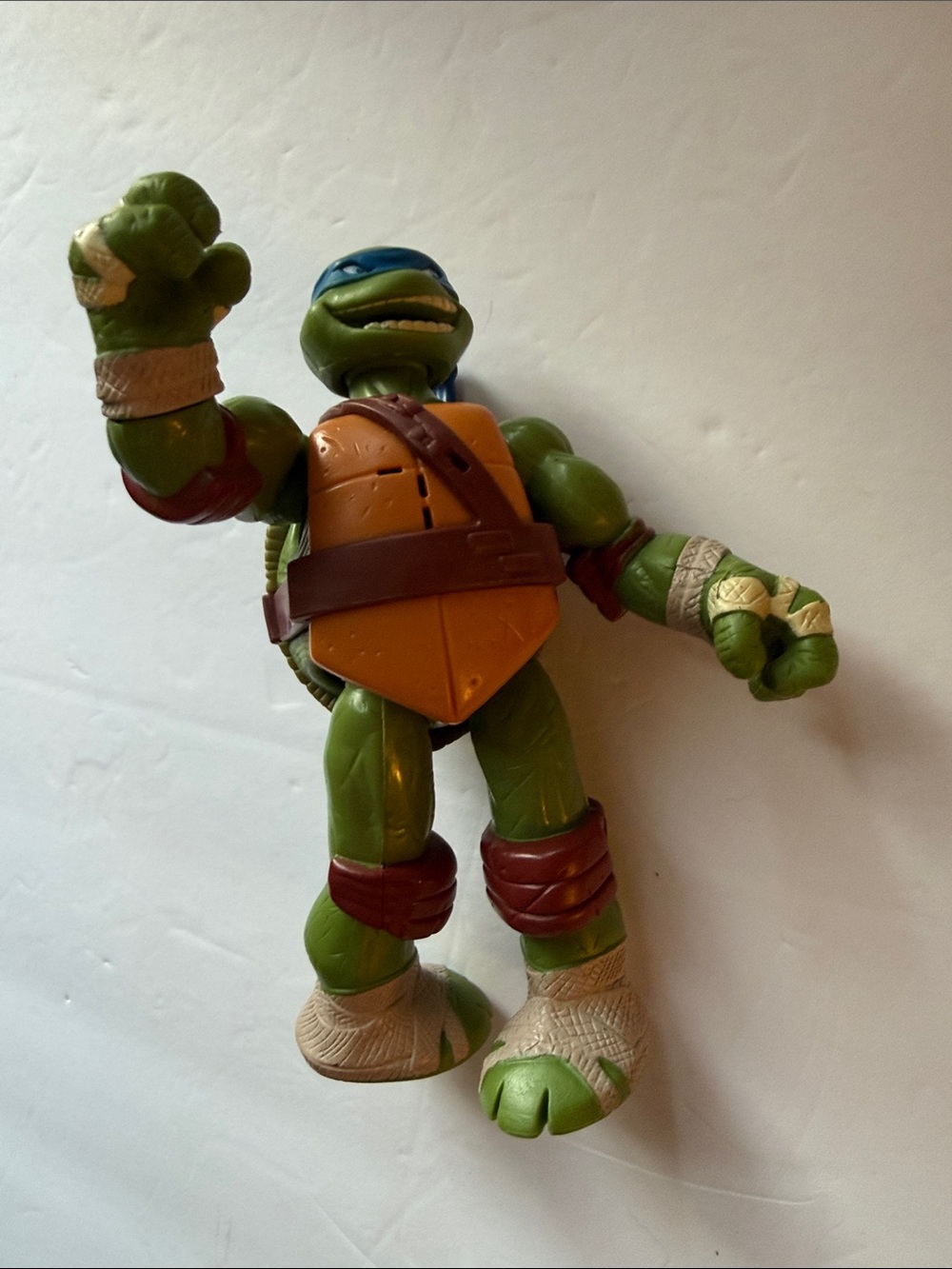 Teenage Mutant Ninja Turtles-Inspired Leonardo Action Figure - Green & Blue